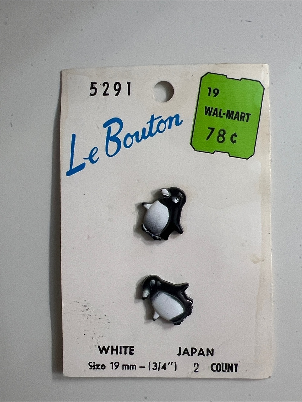 Vintage White and Black Penguin Kids Button Set